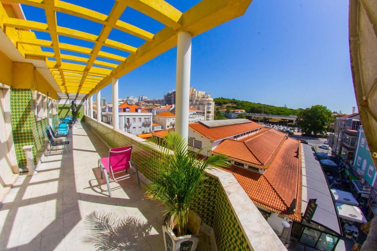 Lar Dois Coracoes Hostel Algés Kültér fotó